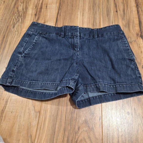 Loft Ann Taylor jean Shorts size 0 - Picture 1 of 4
